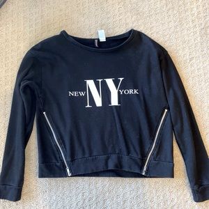Women’s Black Sweatshirt - New York writing